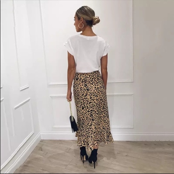 1 Left! Leopard Faux Wrap Ruffle Maxi Skirt - Picture 4 of 7